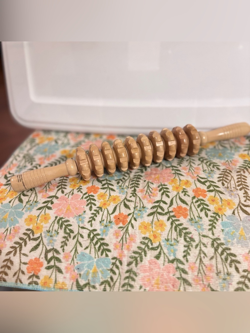Wooden Handheld Massage Roller - Natural Beige Comfort